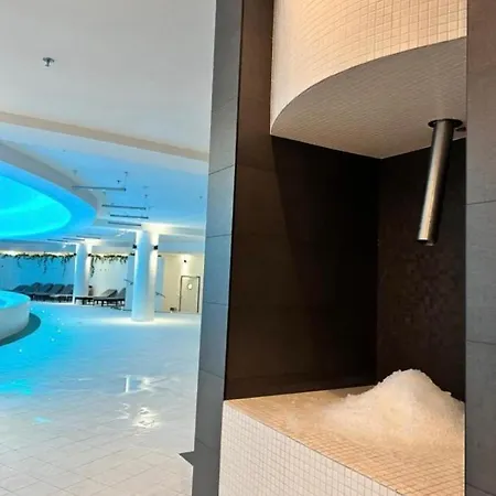 Appartement Hanza Tower Sauna Jacussi Pool