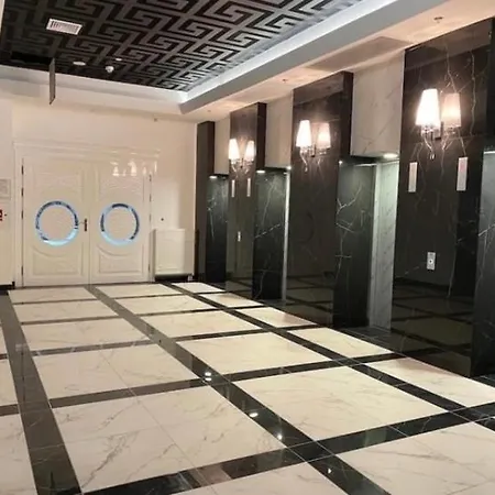 Hanza Tower Sauna Jacussi Pool *
